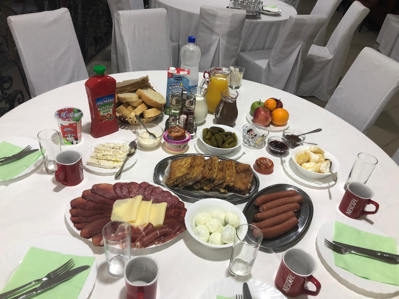 贝尔格莱德As Club住宿加早餐旅馆 外观 照片